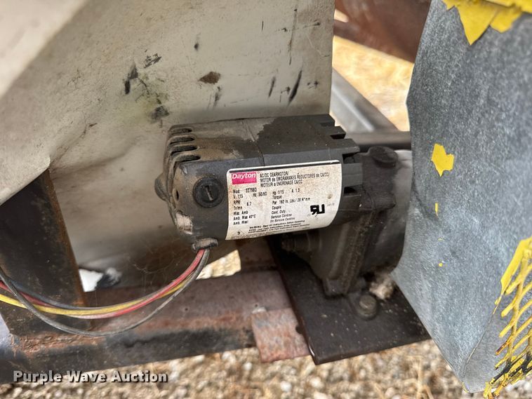 image for item EN0532 Smoker trailer