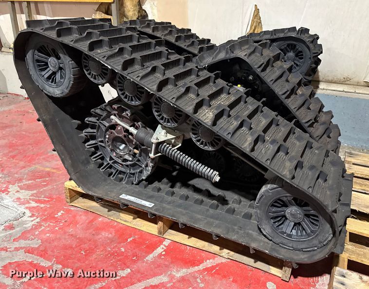 image for item EN0536 Tires and tracks