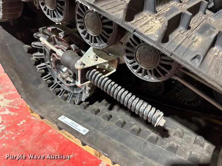 image for item EN0536 Tires and tracks