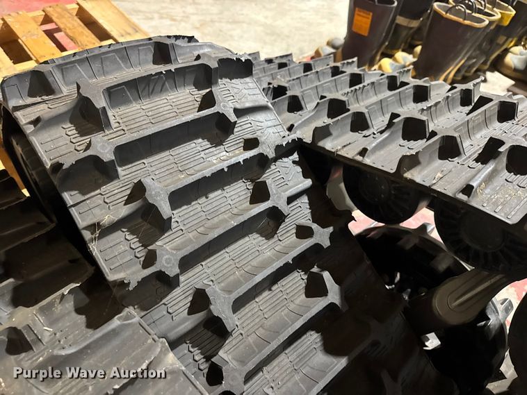 image for item EN0536 Tires and tracks