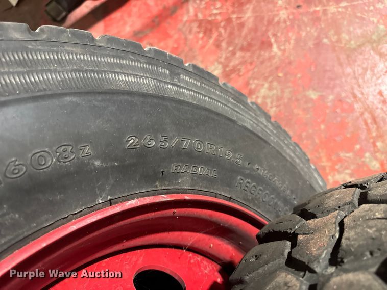 image for item EN0536 Tires and tracks