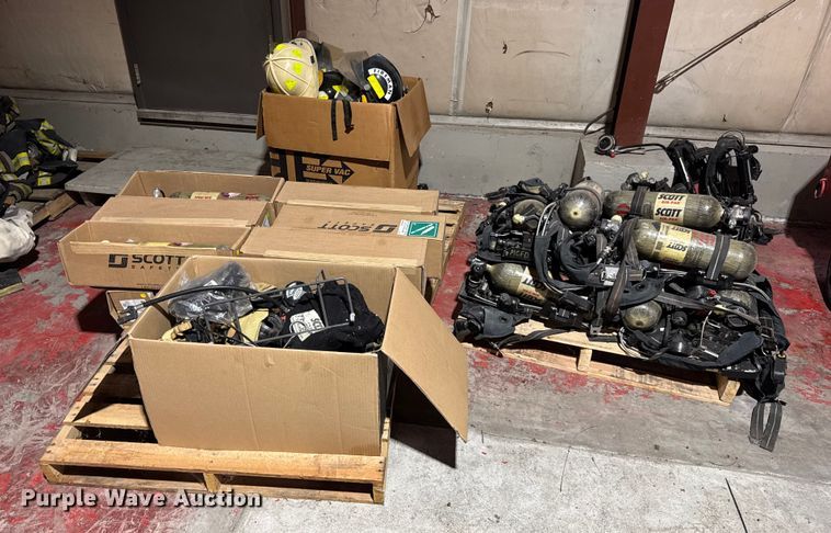 image for item EN0537 Emergency response equipment