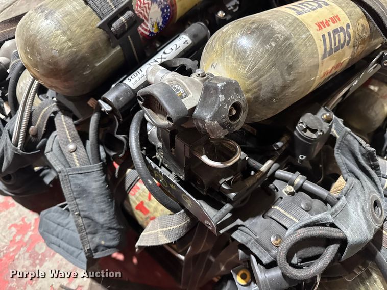 image for item EN0537 Emergency response equipment