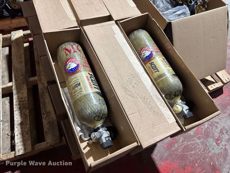 image for item EN0537 Emergency response equipment