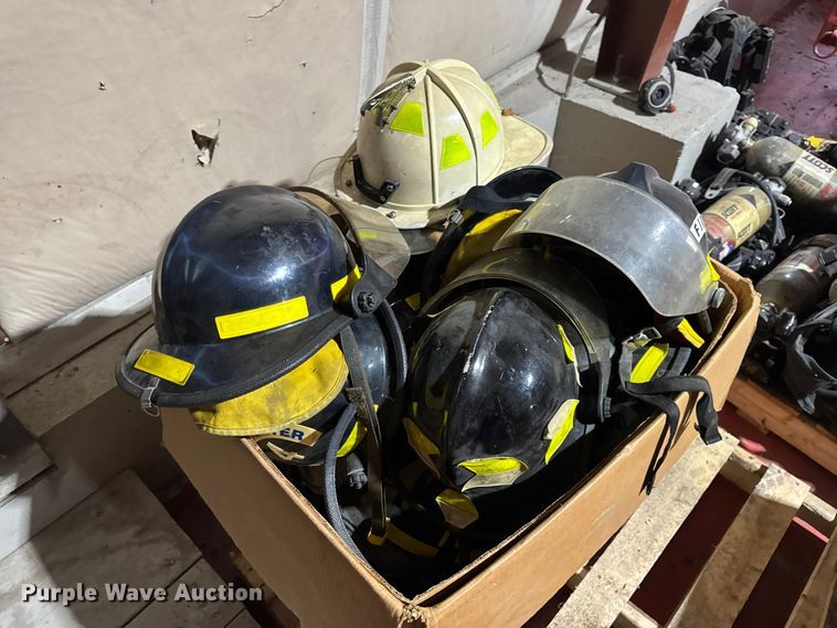 image for item EN0537 Emergency response equipment