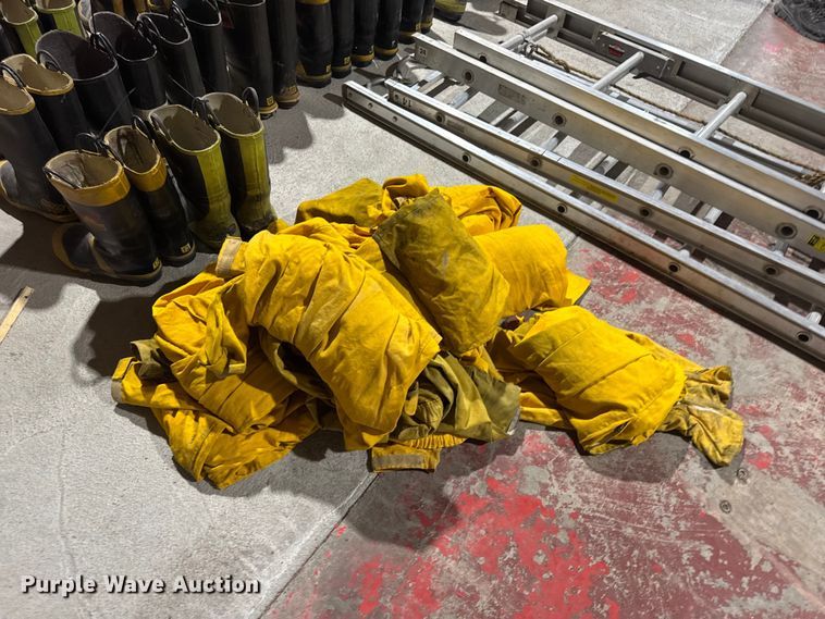 image for item EN0537 Emergency response equipment