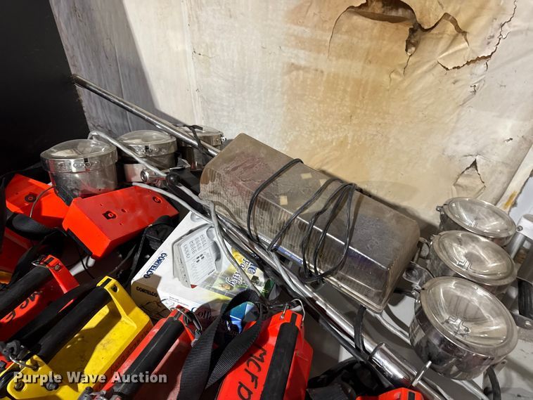 image for item EN0538 Emergency response equipment