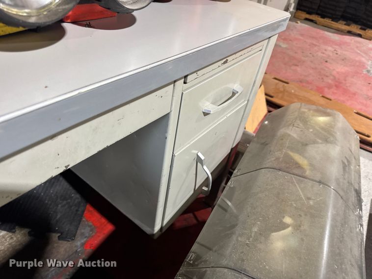 image for item EN0538 Emergency response equipment