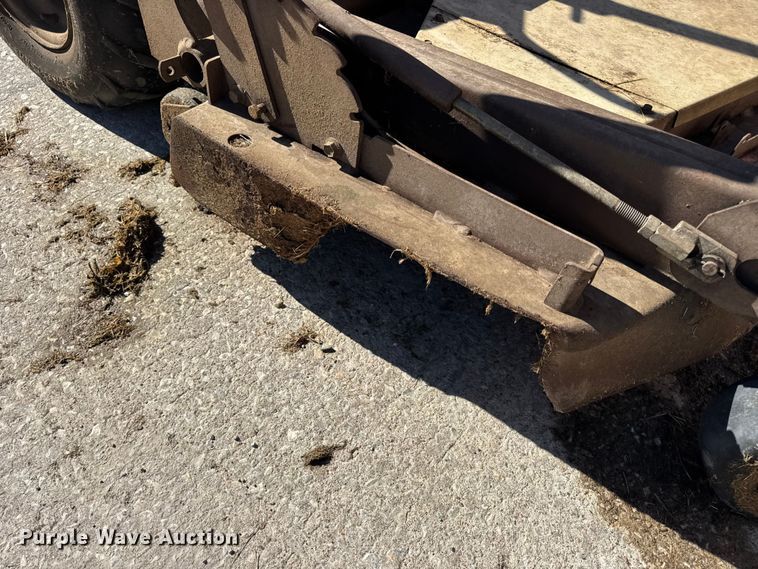 image for item EN0568 Grasshopper 723K ZTR lawn mower