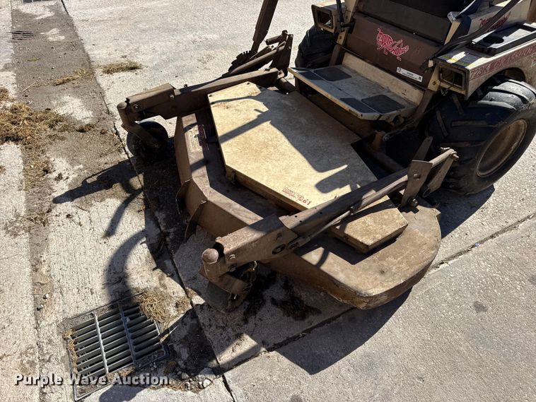 image for item EN0568 Grasshopper 723K ZTR lawn mower