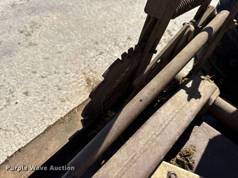 image for item EN0568 Grasshopper 723K ZTR lawn mower