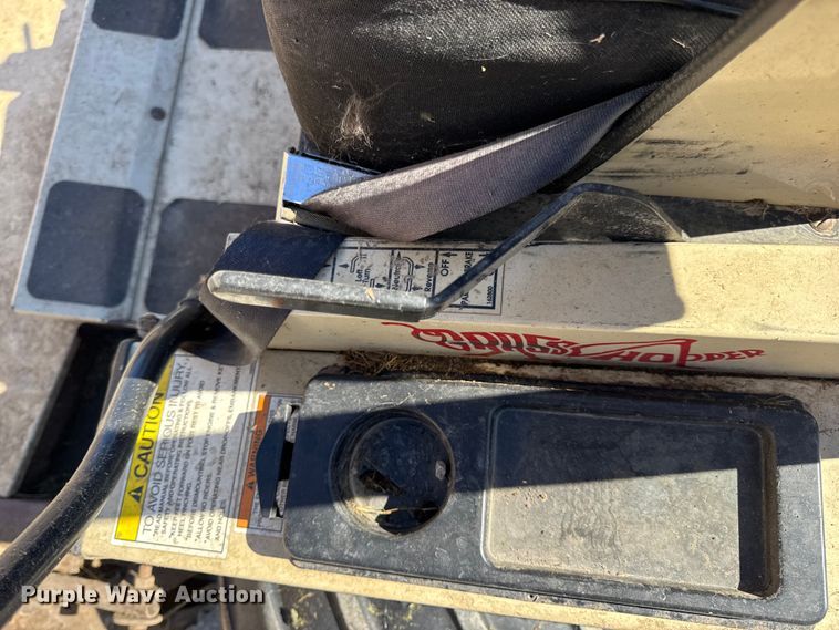 image for item EN0568 Grasshopper 723K ZTR lawn mower