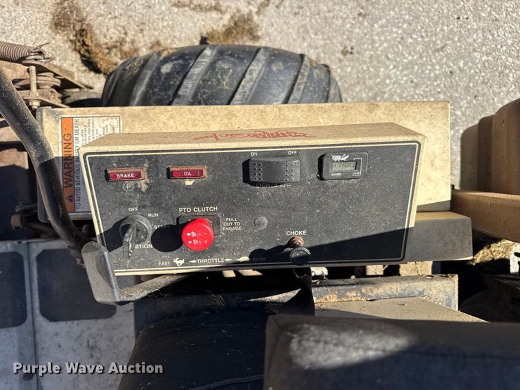 image for item EN0568 Grasshopper 723K ZTR lawn mower