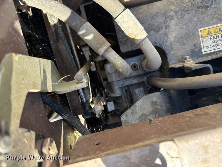 image for item EN0568 Grasshopper 723K ZTR lawn mower