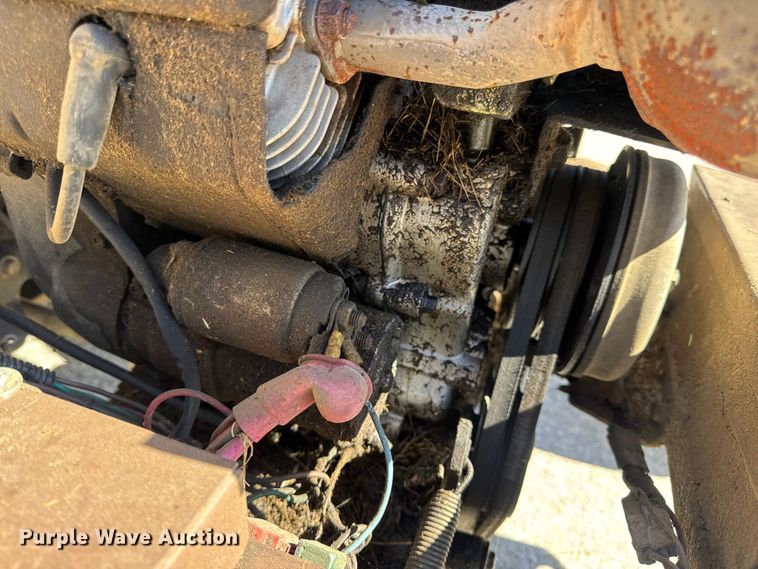 image for item EN0568 Grasshopper 723K ZTR lawn mower