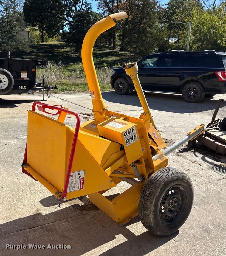 image for item EN0569 Grounds Maintenance Equipment, Inc. 24P wood chipper