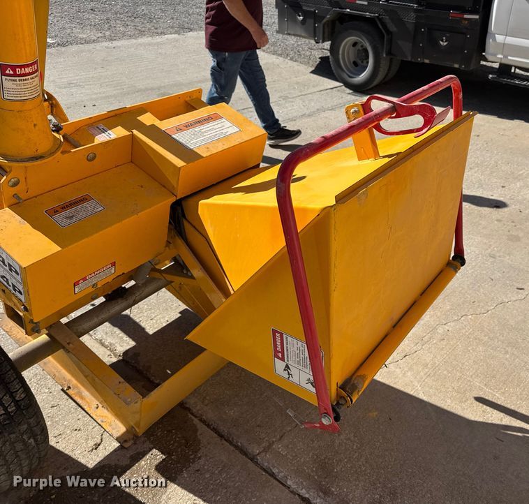 image for item EN0569 Grounds Maintenance Equipment, Inc. 24P wood chipper