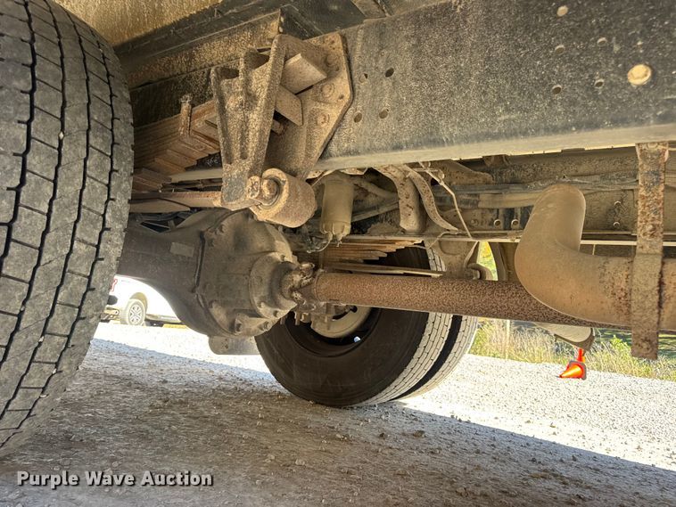 image for item EN0570 2013 Blue Bird Vision school bus