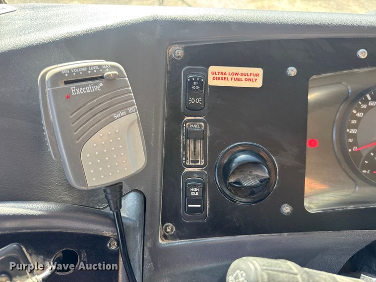 image for item EN0570 2013 Blue Bird Vision school bus