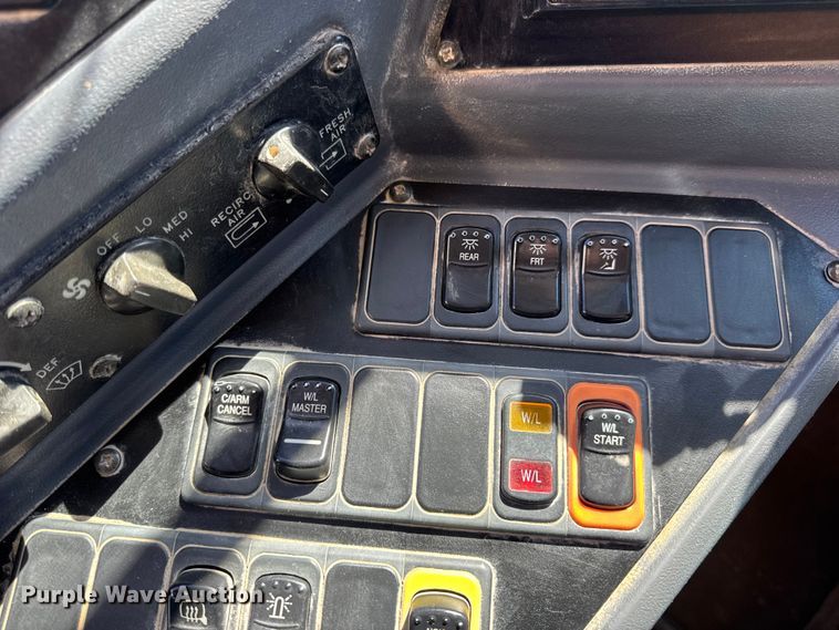 image for item EN0570 2013 Blue Bird Vision school bus