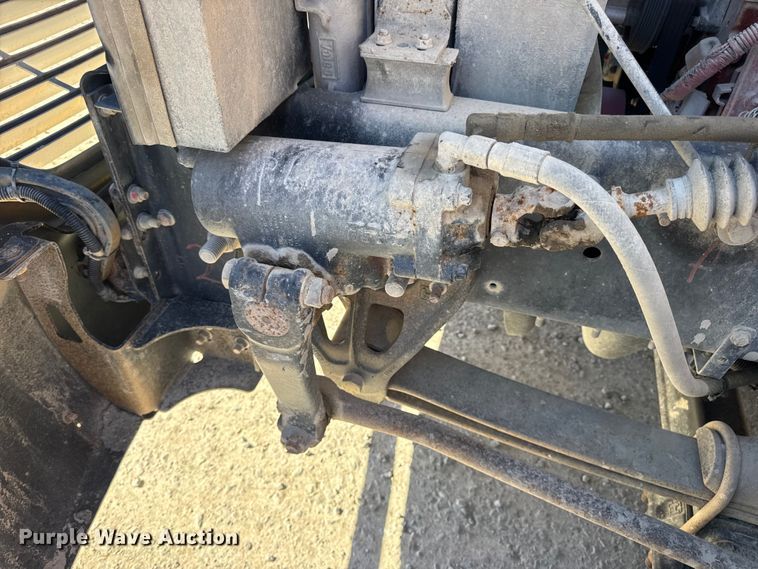 image for item EN0570 2013 Blue Bird Vision school bus