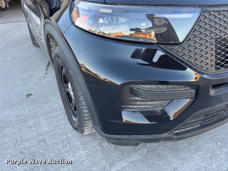 image for item EN0572 2020 Ford Explorer Police Interceptor SUV