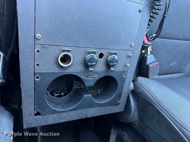 image for item EN0572 2020 Ford Explorer Police Interceptor SUV