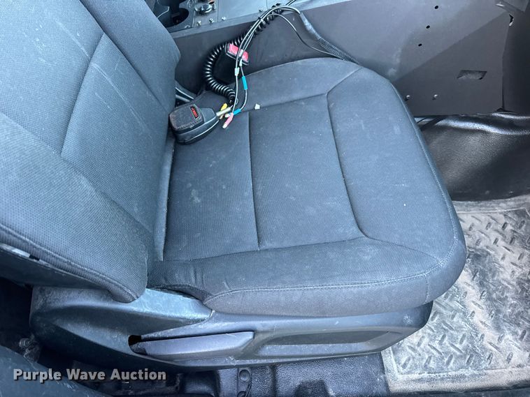 image for item EN0572 2020 Ford Explorer Police Interceptor SUV