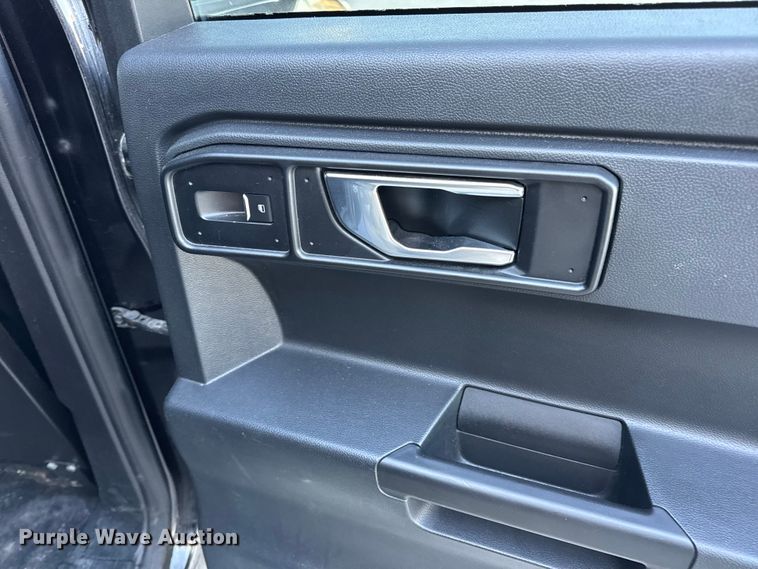 image for item EN0572 2020 Ford Explorer Police Interceptor SUV