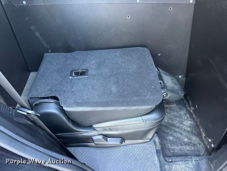 image for item EN0572 2020 Ford Explorer Police Interceptor SUV