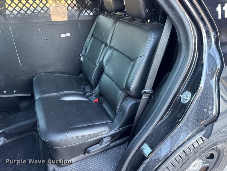 image for item EN0572 2020 Ford Explorer Police Interceptor SUV