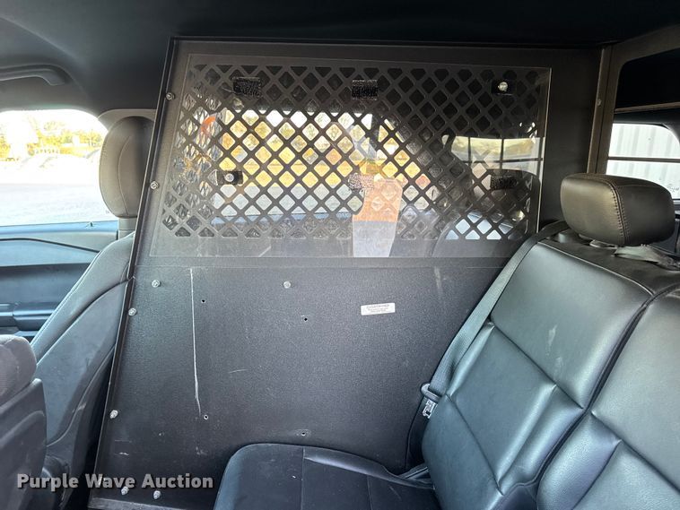 image for item EN0572 2020 Ford Explorer Police Interceptor SUV