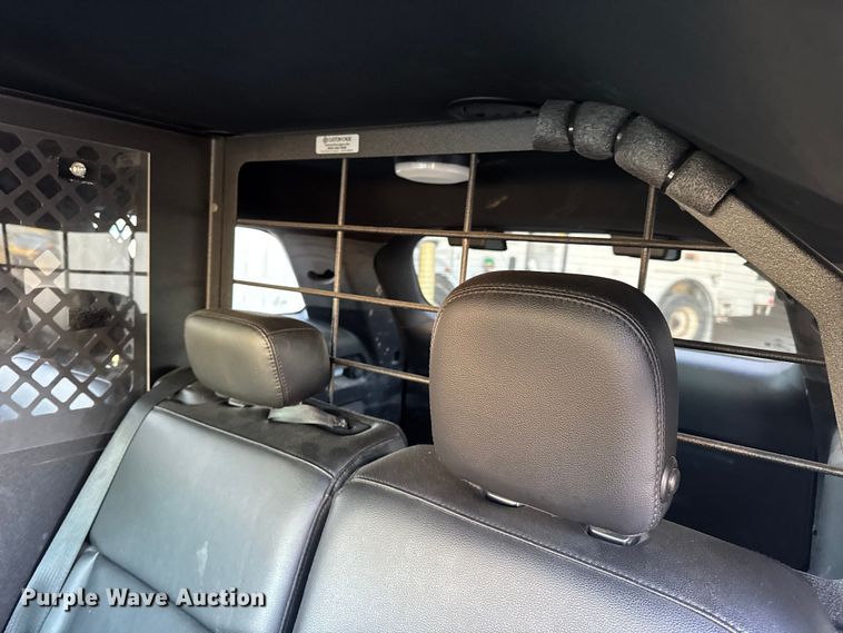 image for item EN0572 2020 Ford Explorer Police Interceptor SUV