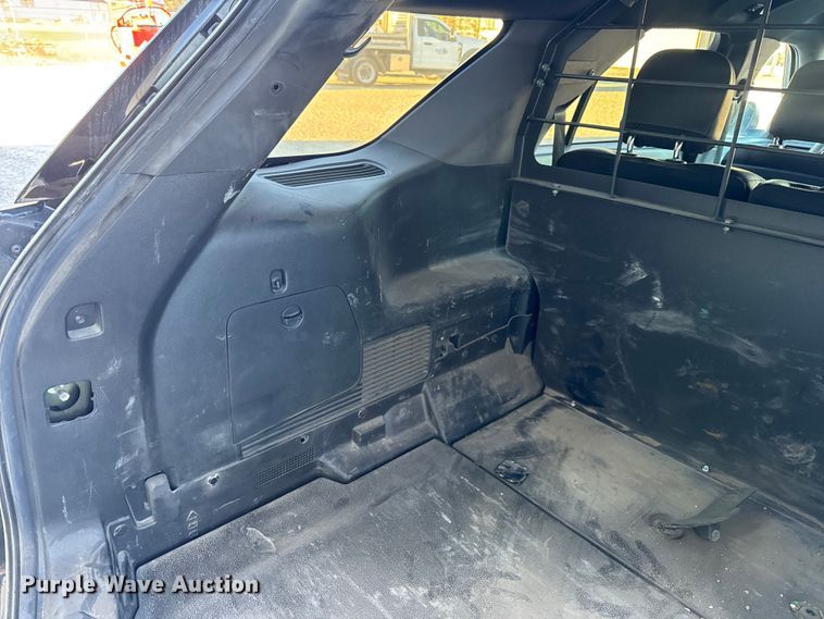 image for item EN0572 2020 Ford Explorer Police Interceptor SUV