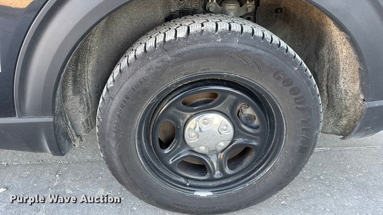 image for item EN0572 2020 Ford Explorer Police Interceptor SUV