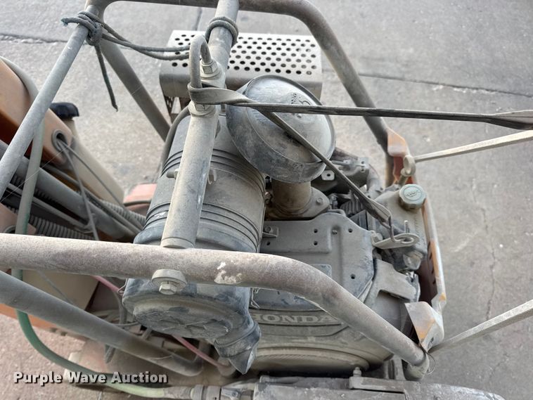 image for item EN0573 Husqvarna FS520 concrete saw