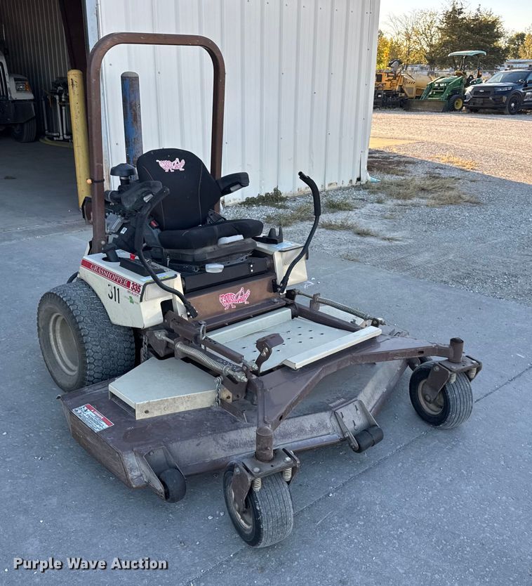 image for item EN0574 Grasshopper 335 ZTR lawn mower