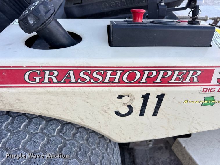 image for item EN0574 Grasshopper 335 ZTR lawn mower