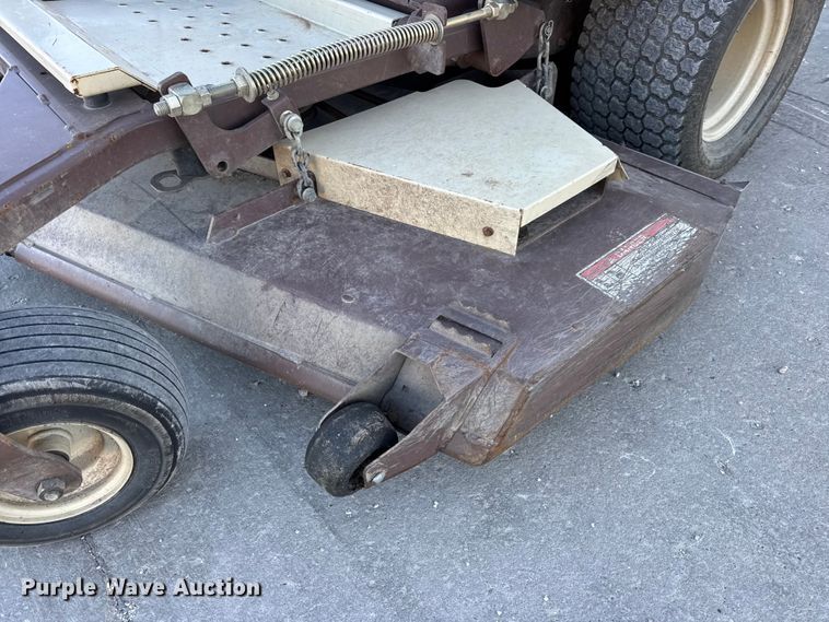 image for item EN0574 Grasshopper 335 ZTR lawn mower