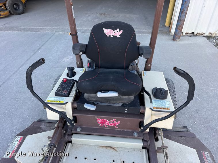 image for item EN0574 Grasshopper 335 ZTR lawn mower