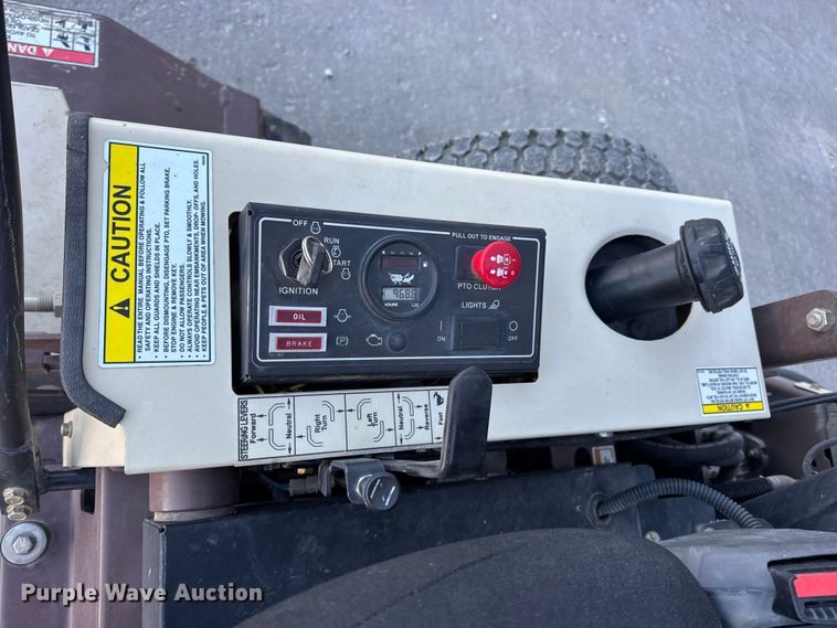 image for item EN0574 Grasshopper 335 ZTR lawn mower