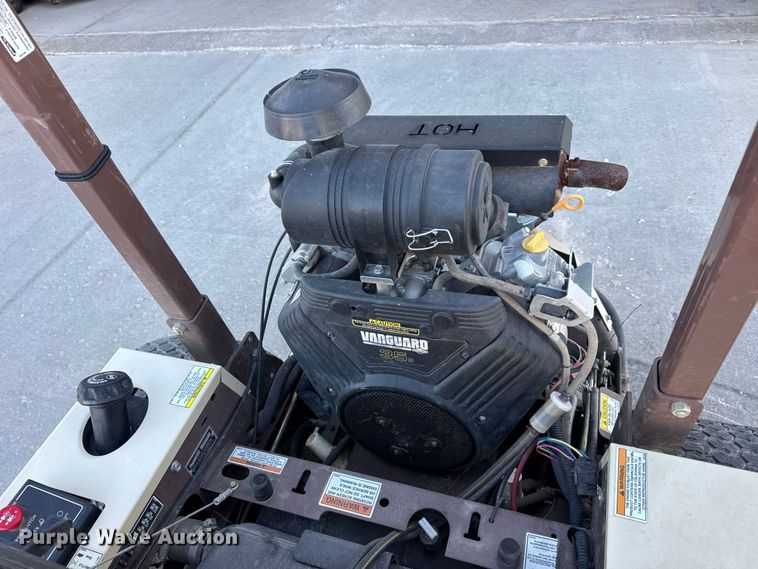 image for item EN0574 Grasshopper 335 ZTR lawn mower