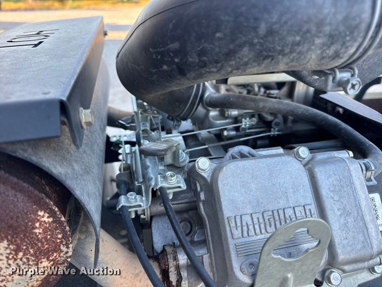 image for item EN0574 Grasshopper 335 ZTR lawn mower