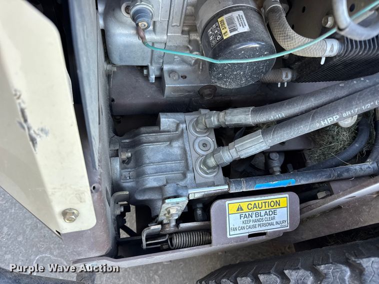 image for item EN0574 Grasshopper 335 ZTR lawn mower