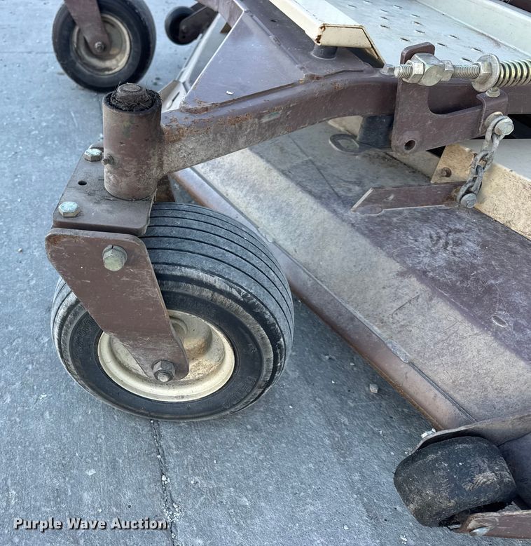 image for item EN0574 Grasshopper 335 ZTR lawn mower