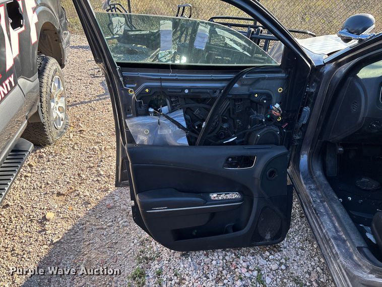 image for item EN5719 2021 Dodge Charger Police 