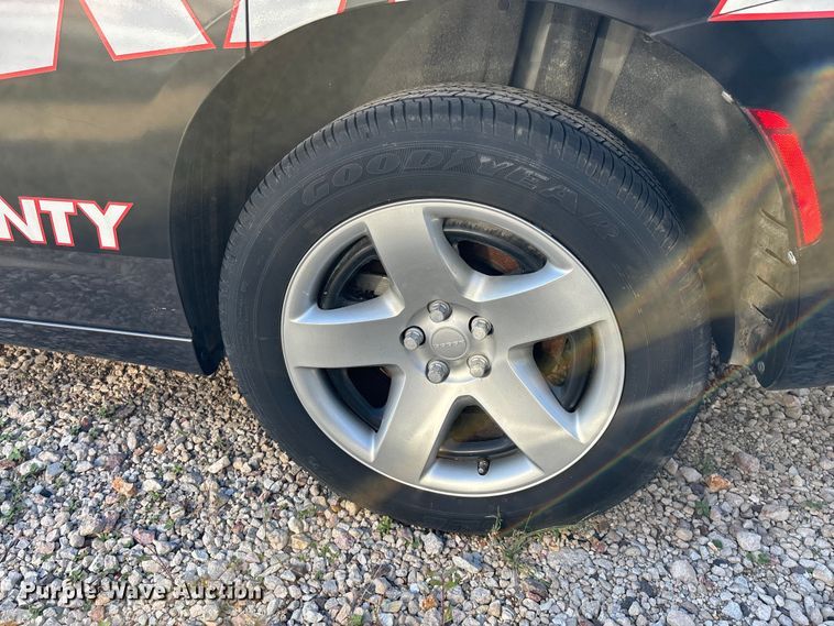 image for item EN5719 2021 Dodge Charger Police 