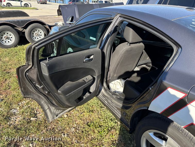 image for item EN5720 2021 Dodge Charger Police 