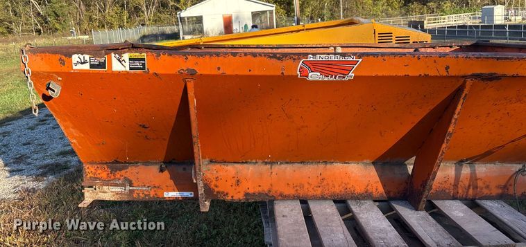 image for item EN5723 Henderson Chief FSP8 spreader