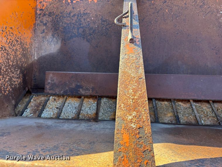 image for item EN5723 Henderson Chief FSP8 spreader